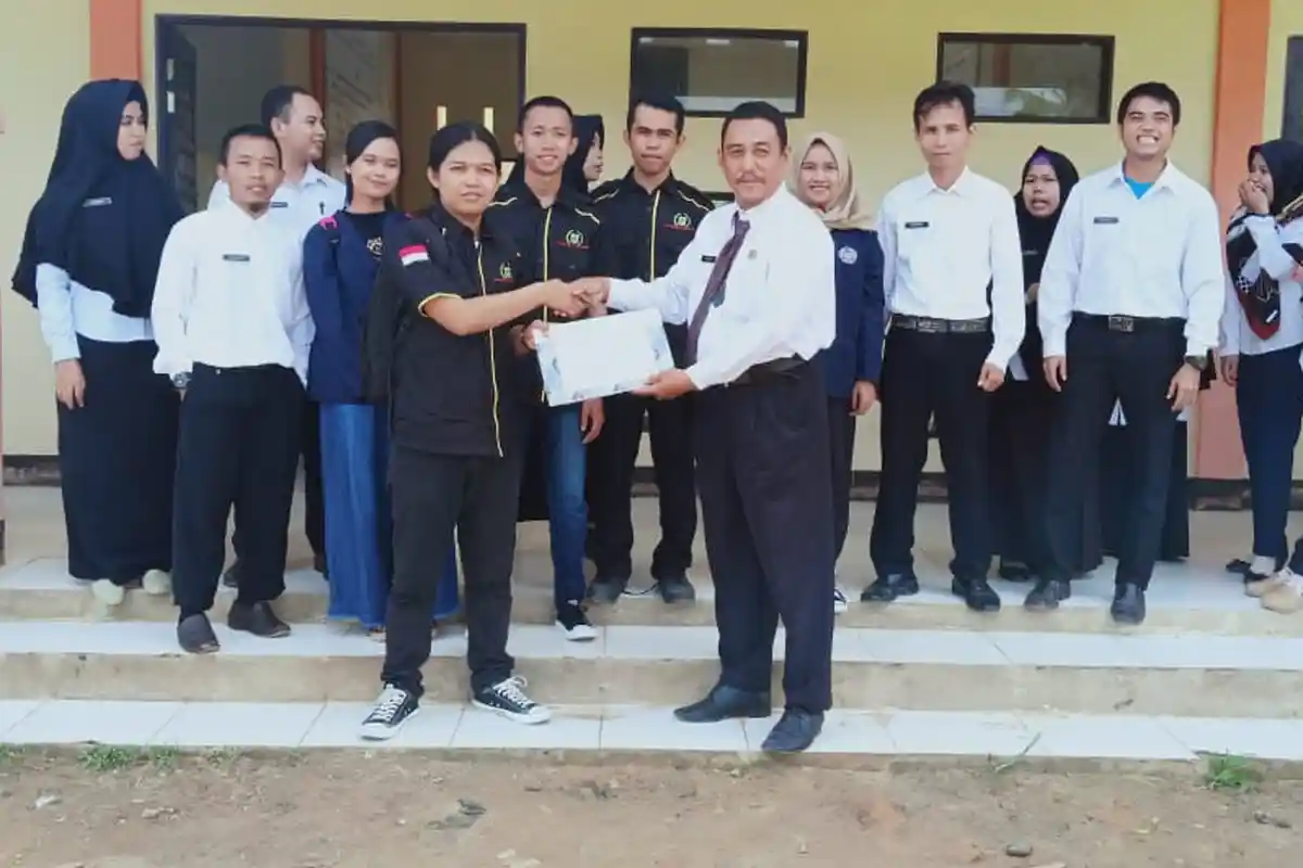 KMKS Gelar Sosialisasi Perguruan Tinggi Negeri di Kabupaten Sambas