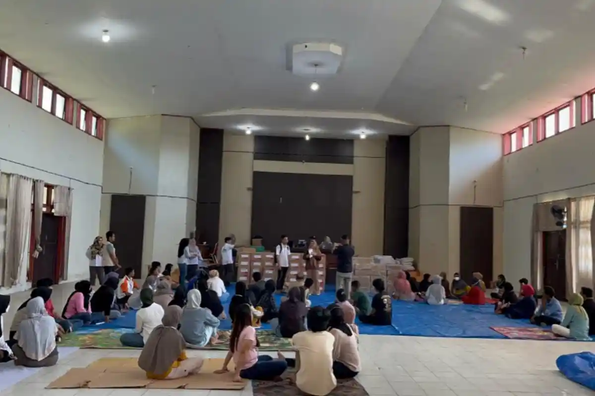 82 Petugas Dikerahkan KPU Sortir dan Lipat 373.268 Surat Suara Pilkada 2024 di Konawe Sultra