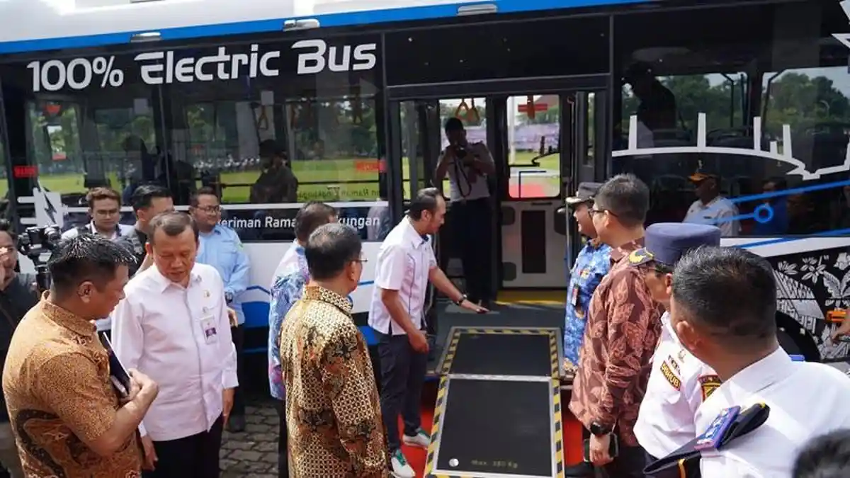 Pemkab Bogor Luncurkan Bus Listrik Rute Sentul-Bojonggede, Mengaspal Mulai 18 Desember 2024
