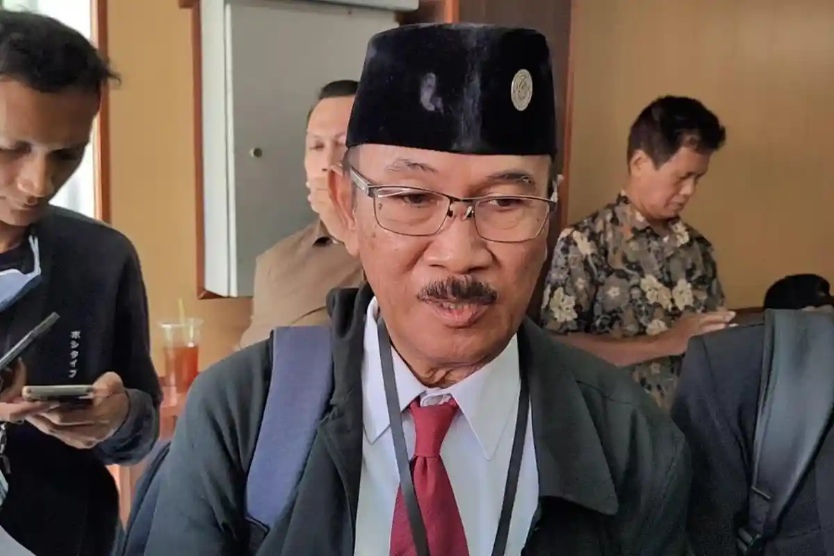 Teman Sebangku Jokowi di SMA 6 Hadir di Sidang Gugatan Ijazah Palsu di PN Solo, Tim TIPU UGM Kaget