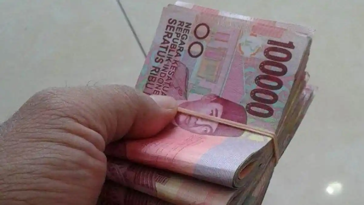 Arti Mimpi Dapat Uang dari Orang Tak Dikenal, Sinyal Peringatan