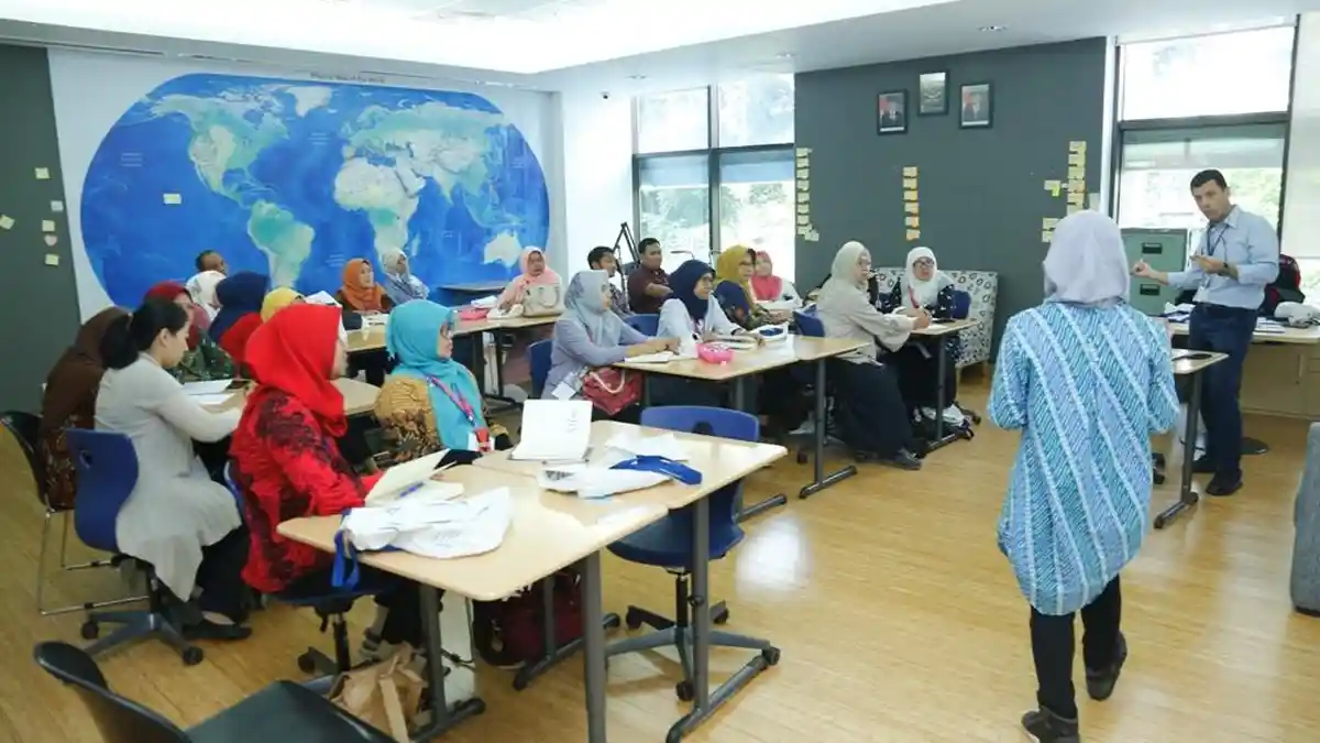 Ratusan Guru Sekolah Negeri di Jakarta Siap Terapkan Sistem Pengajaran Modern