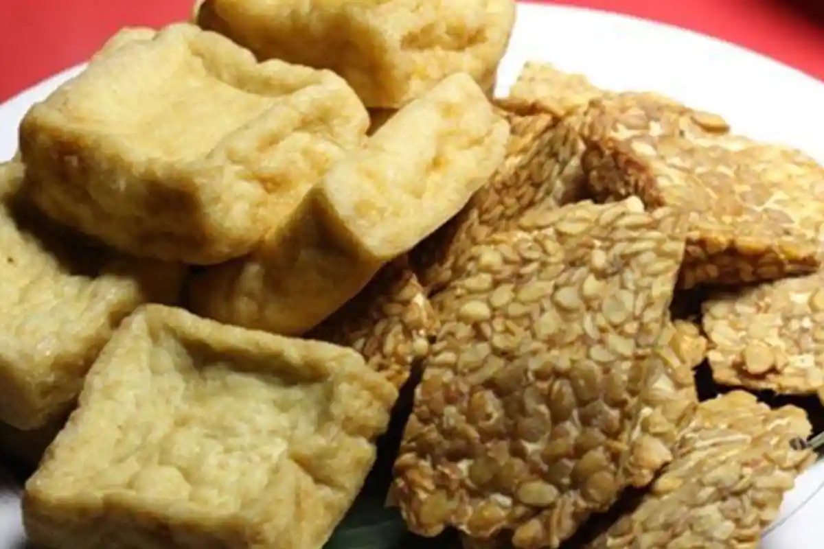 Wanita ini Sukses Diet Hanya Dengan Makan Tahu Dan Tempe, Lihat Fotonya