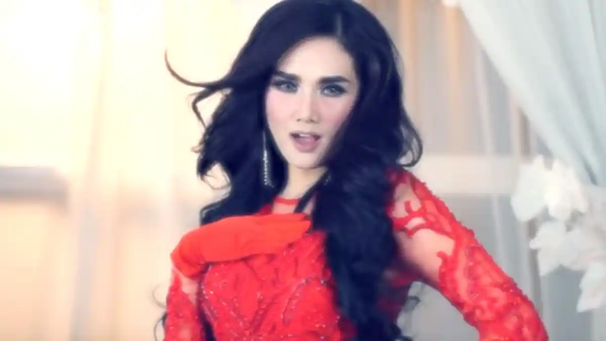 Rilis Karya Baru, Netizen Syok Dengar Musik dan Lirik Lagu Baru Mulan Jameela: Sampe Kejet-kejet!