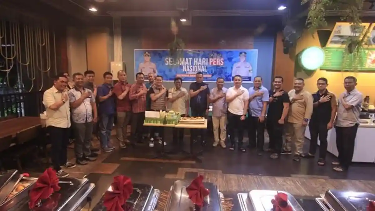 Pererat Sinergitas Polri dan Pers, Polresta Samarinda Rayakan HPN 2023 Bersama Jurnalis Kaltim
