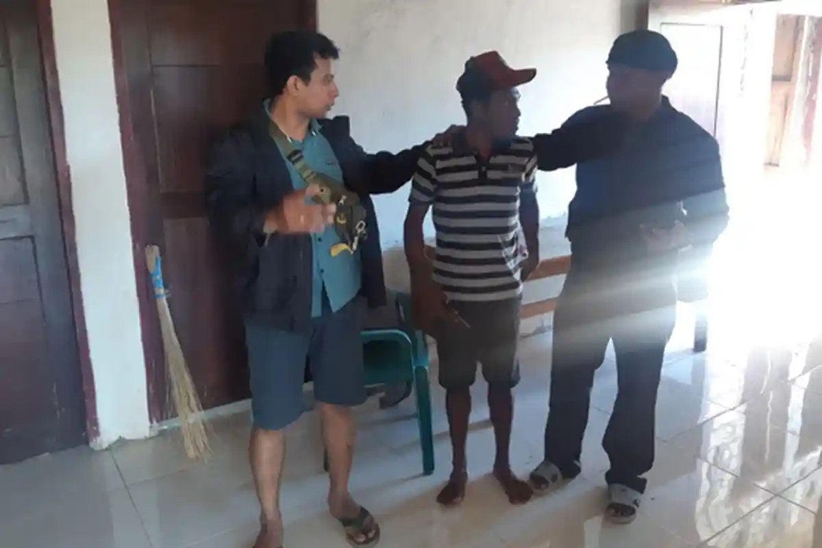 BREAKING NEWS: Tak Terima Kekasih Bersama Pria Lain di Kos, Pemuda di Kupang Aniaya Pacar