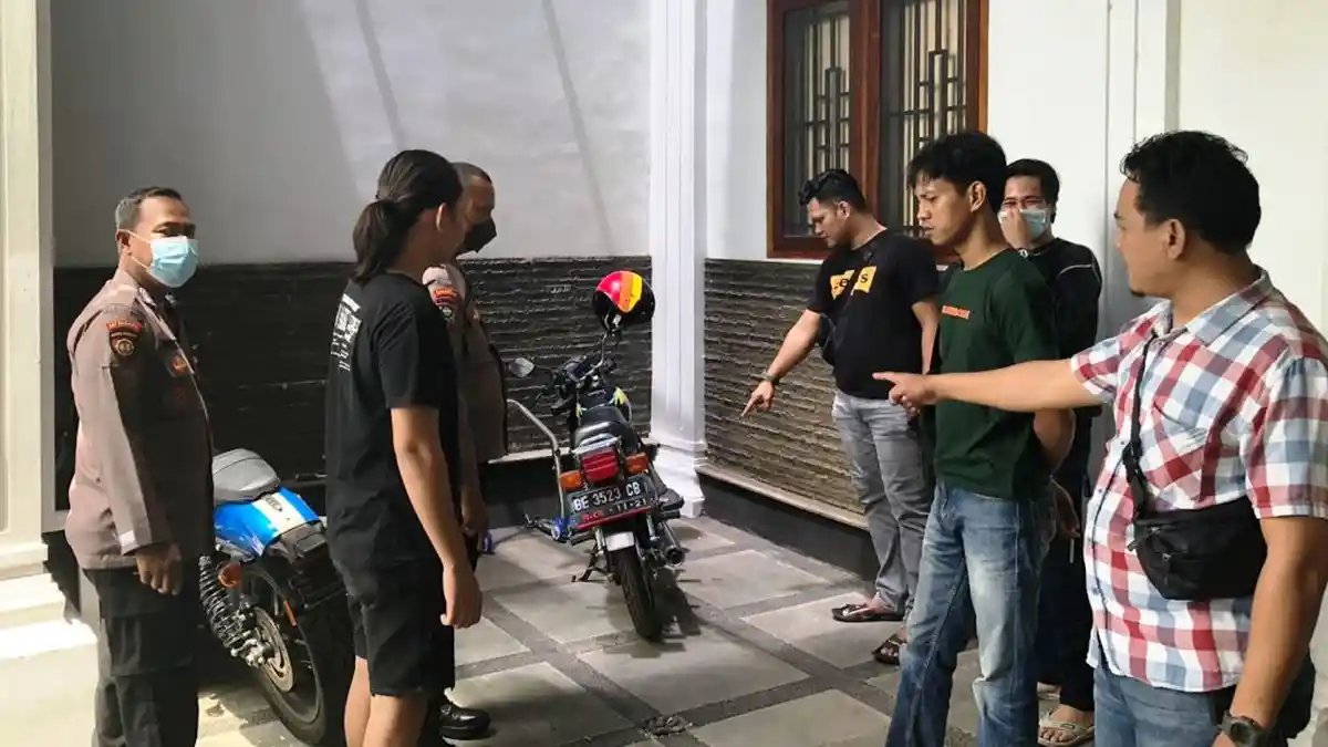 Dua Unit Motor Koleksi Warga Bandar Lampung Digondol Pencuri, Korban Siap Tebus Jika Dikembalikan