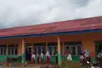 Guru-SDN-169-Pandan-Makmur-Tanjabtim-Sampaikan-Terima-Kasih-atas-Bantuan-Pembangunan-Ruang-Kelas.jpg