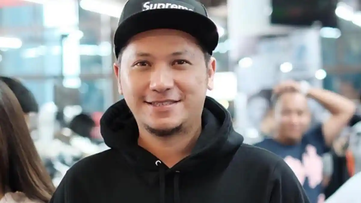 Ulang tahun, Gading Marten Dapat Surprise dari Istri dan Para Sahabatnya