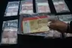 Polrestabes Surabaya Bongkar Sindikat Pengedar Uang Palsu
