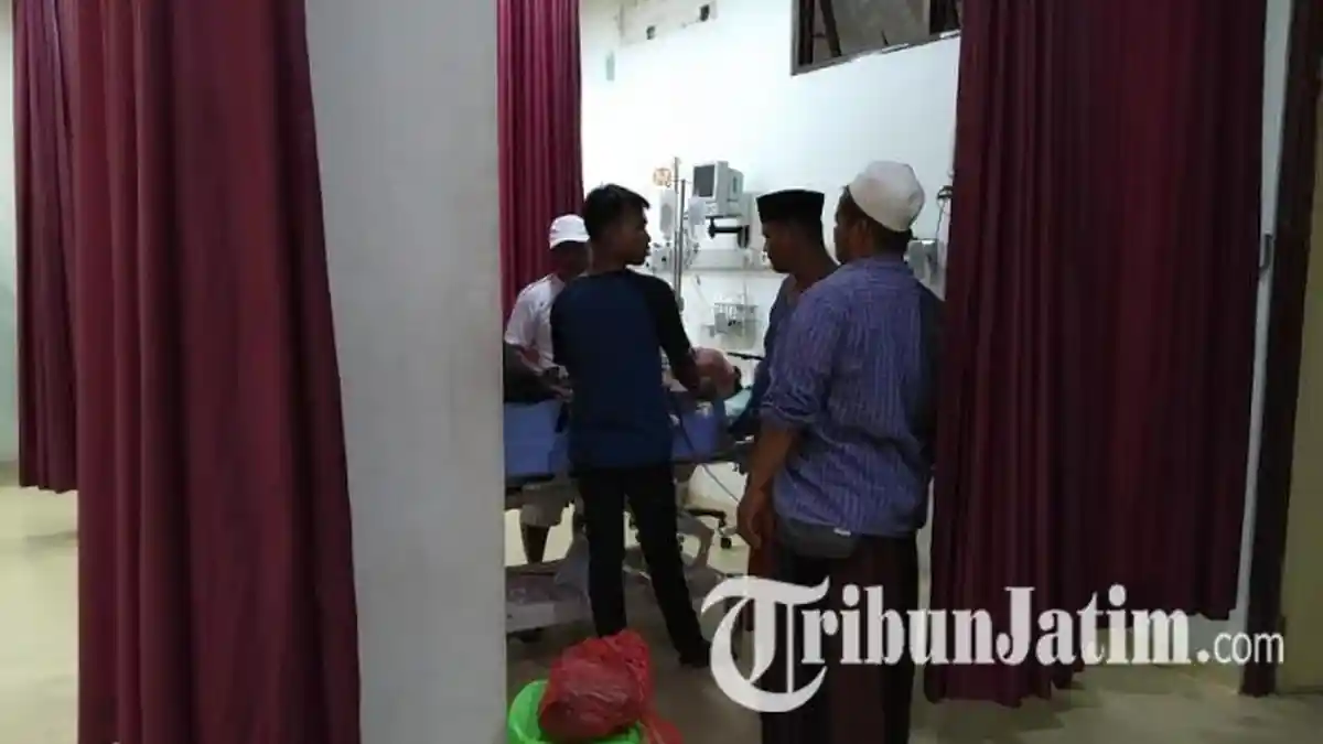 Ketua PPK Dibacok Orang Sepulang Mengajar di Pesantren