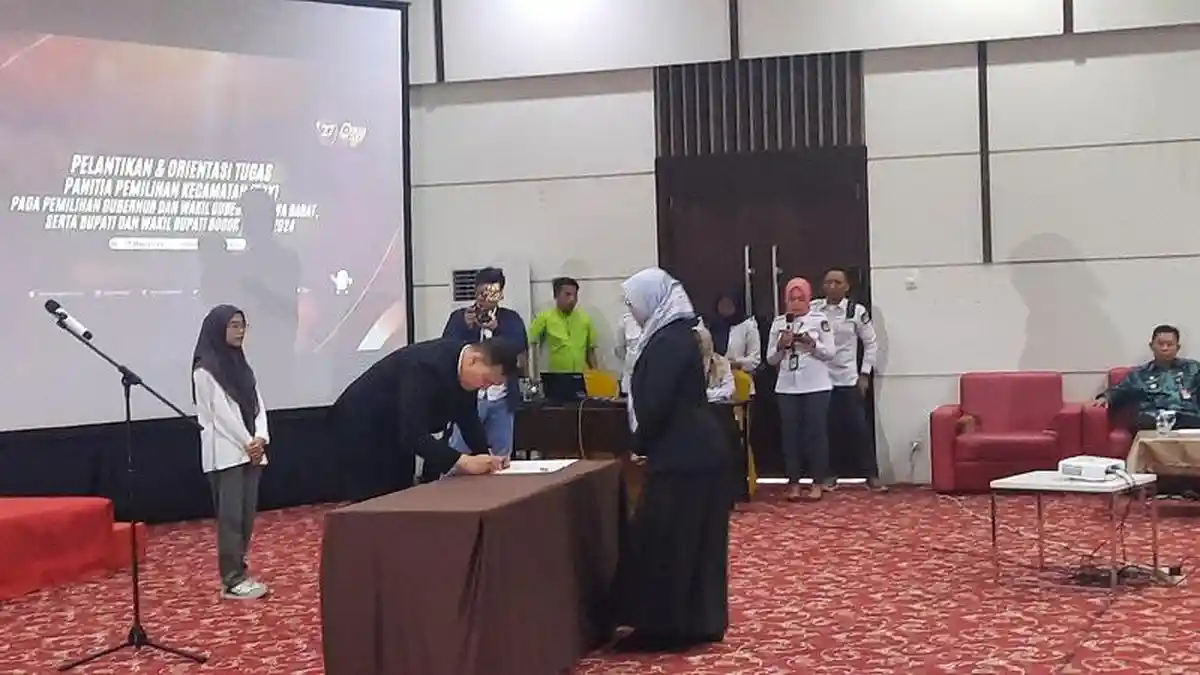 BREAKINGNEWS: KPU Kabupaten Bogor Lantik PPK untuk Pilkada 2024