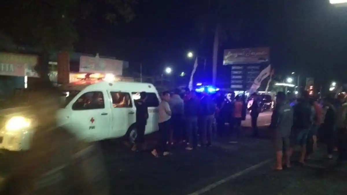 Kecelakaan di Sragen Menewaskan Istri Pengendara Sepeda Motor, Bus Sugeng Rahayu Diamuk Massa
