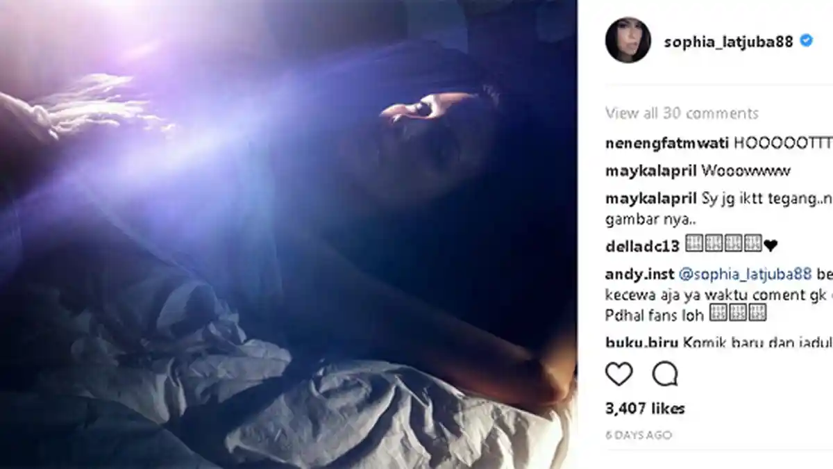 Sophia Latjuba Beri Isyarat Sudah Menikah? Netizen: Hot Keren, Suaminya Siapa?