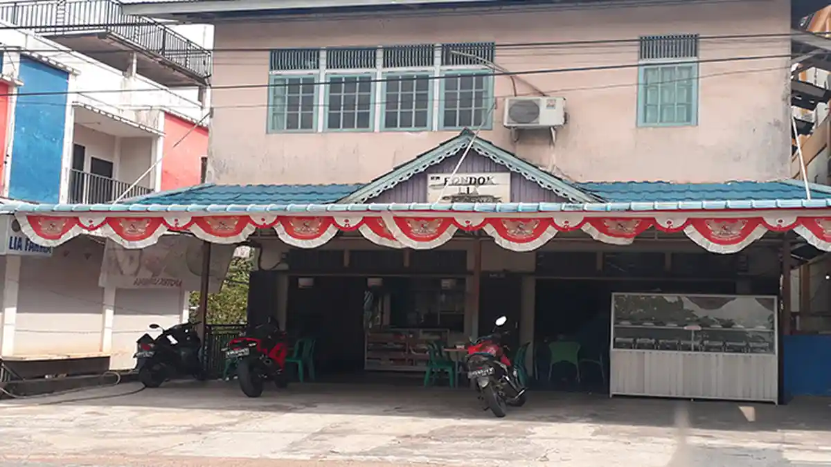 TRIBUNWIKI: Berada di Kota Sanggau, Yuk Cobain Masakan Khas RM Pondok Lia