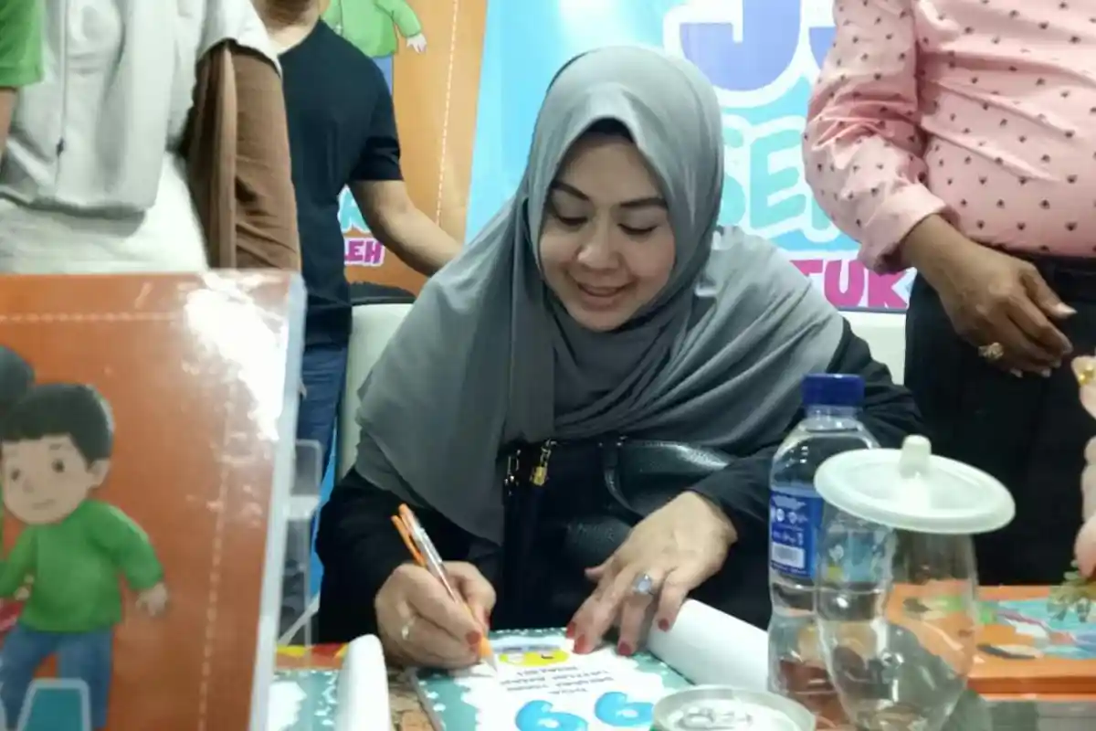 Ipar dan Adik Ketua Golkar Parepare Nyaleg Lewat Partai Pengusung Prabowo Subianto