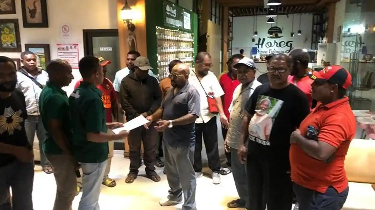 Senator Sopater Sam Janji Perjuangkan Status dan Hak Pendamping Desa Papua Pegunungan