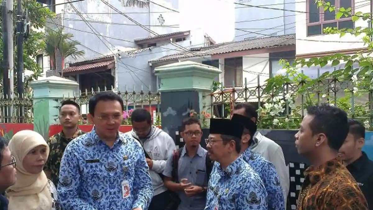 Buntut Terbakarnya Gedung SMPN 65, Ahok akan Gugat Kontraktor Nakal