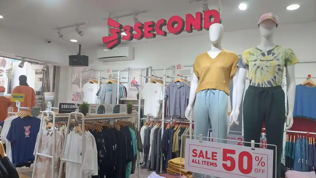 Juni Happy, 3 Second Pangkalpinang Tawarkan Potongan Harga Hingga 70 Persen