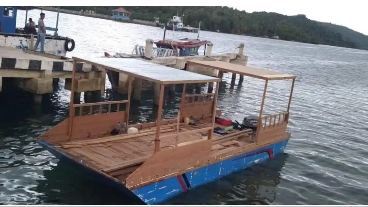 Tarif Roro Pengganti Mahal, Camat Siantan Tengah Anambas Inisiatif Buat Roro Mini