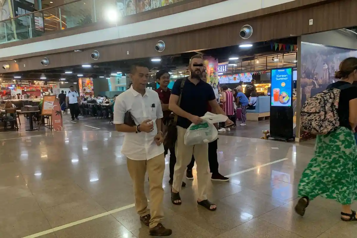 KASUS Bule Inggris Perampas Truk & Berkendara Ugal-ugalan ke Bandara Ngurah Rai Dideportasi!