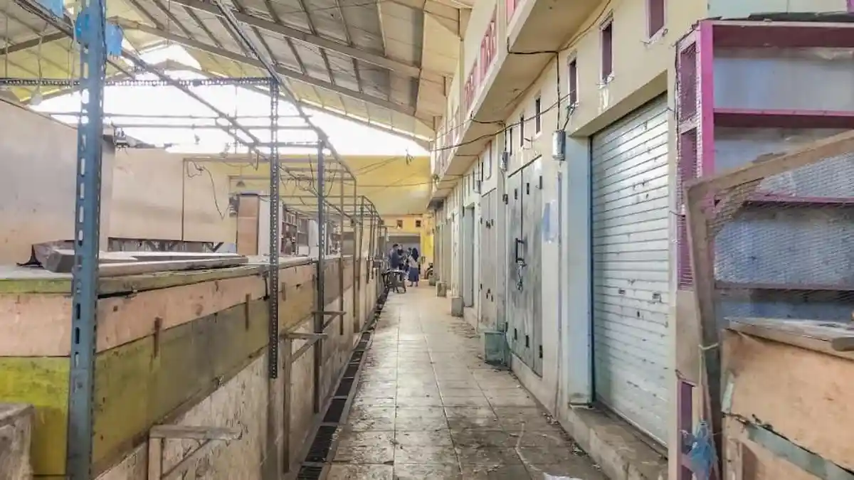 Sepinya Pasar Liluwo Gorontalo, Waktu Pedagang Habis Menunggu Pembeli yang Tak Kunjung Datang