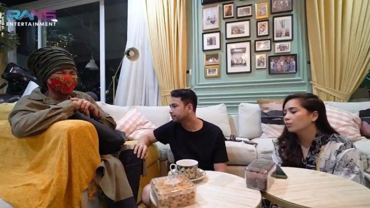 Dorce Gamalama Bahagia Mulai Kerja Jadi Sopir Raffi Ahmad