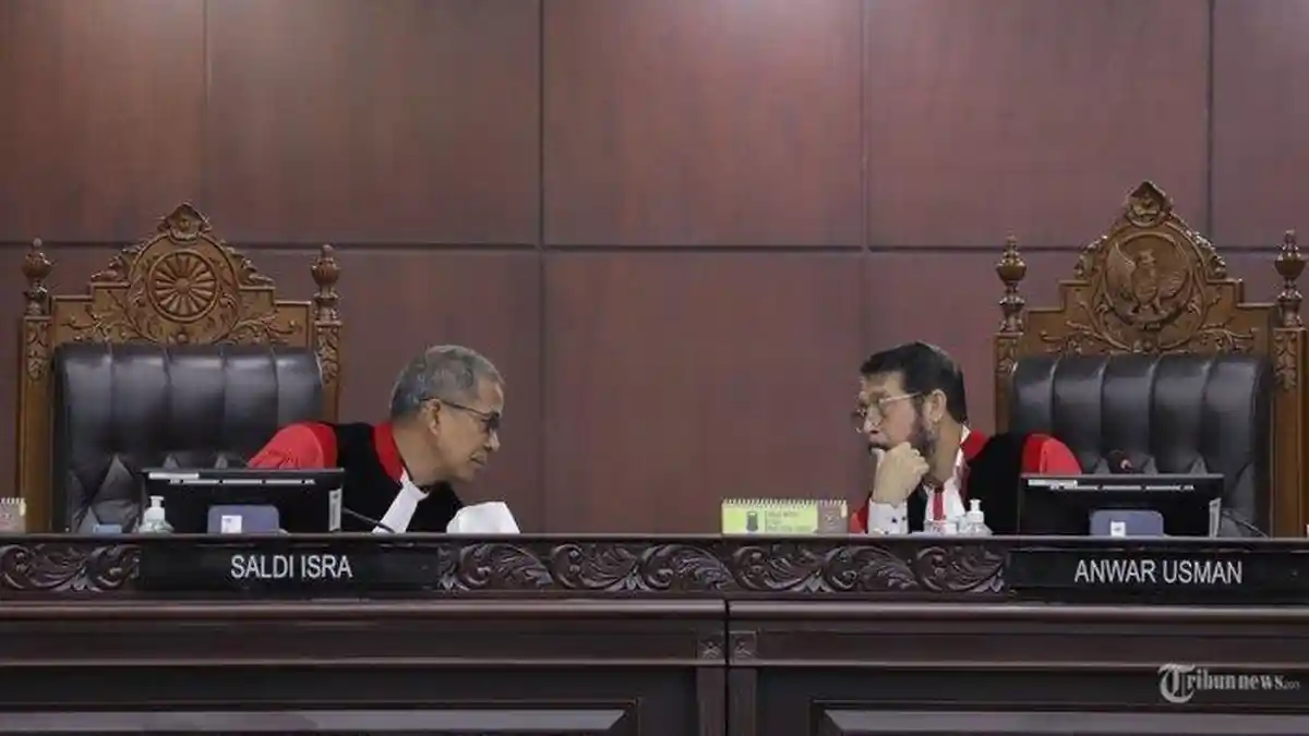 Tok! MK Tolak Gugatan Usia Capres Cawapres Maksimum 70 Tahun