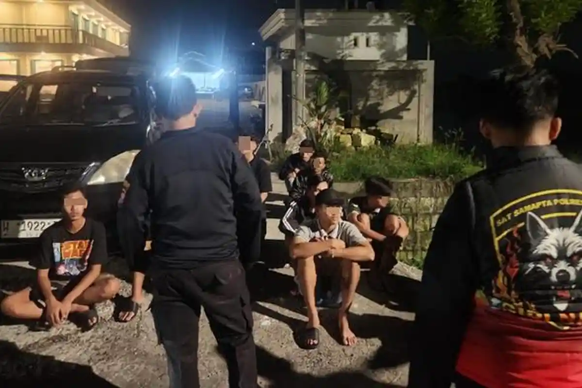 Polisi Bubarkan Balap Liar di Gresik, Peserta dan Penonton Kocar-kacir, 12 Pemuda 'Digaruk'