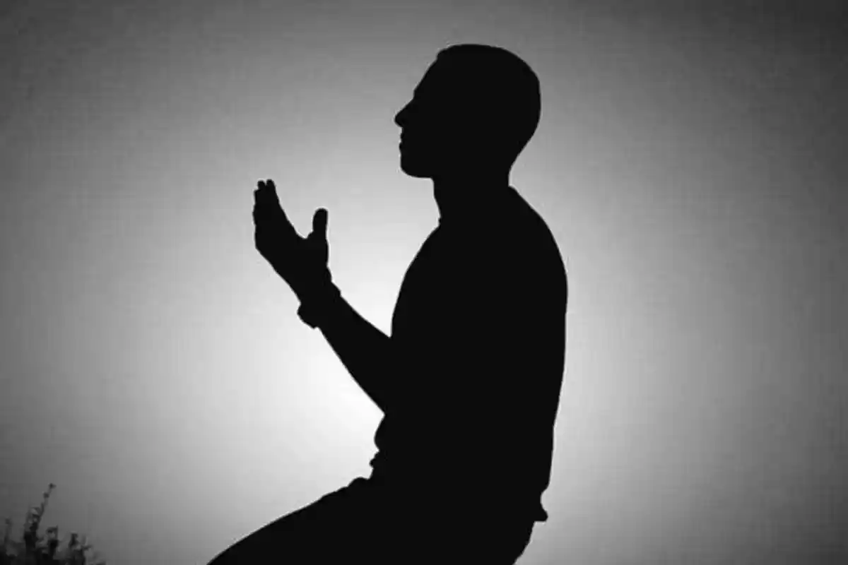 Doa dan Amalan Agar Menapatkan Kemudahan dan Kelancaran Saat Sidang Skripsi