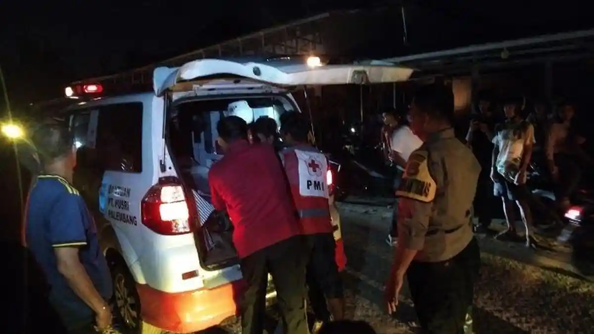 Pria Asal Pagar Alam Tewas Tersengat Listrik Saat Menangkap Ikan di Kolam Warga di Palembang