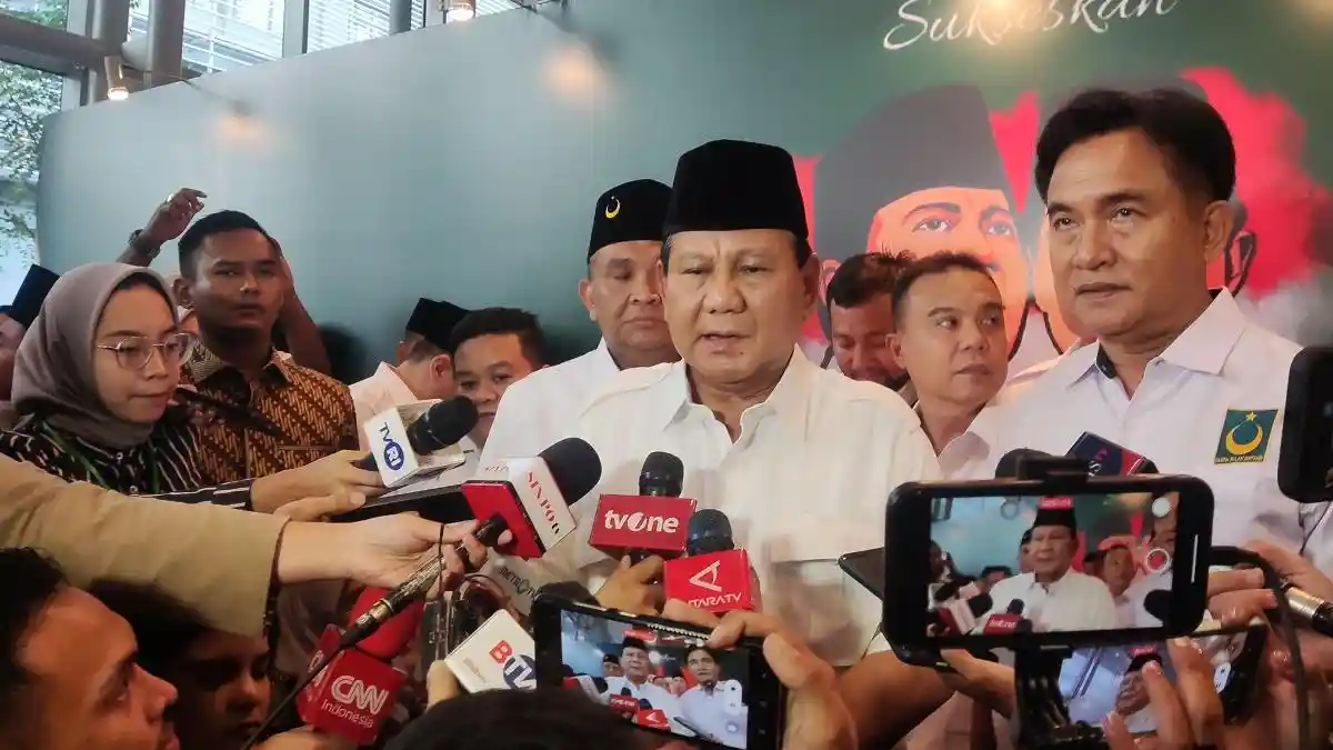 Pemberani dan Tegas, Dua Alasan yang Disebut Bikin Prabowo Populer & Banyak Disukai Anak Muda