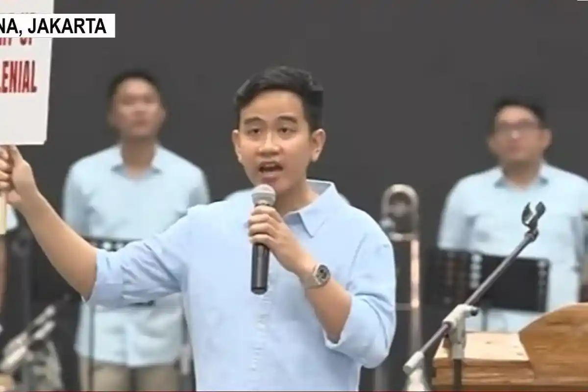 Di Hadapan Relawan & Ketum Parpol, Gibran: Tenang Pak Prabowo, Saya Sudah di Sini