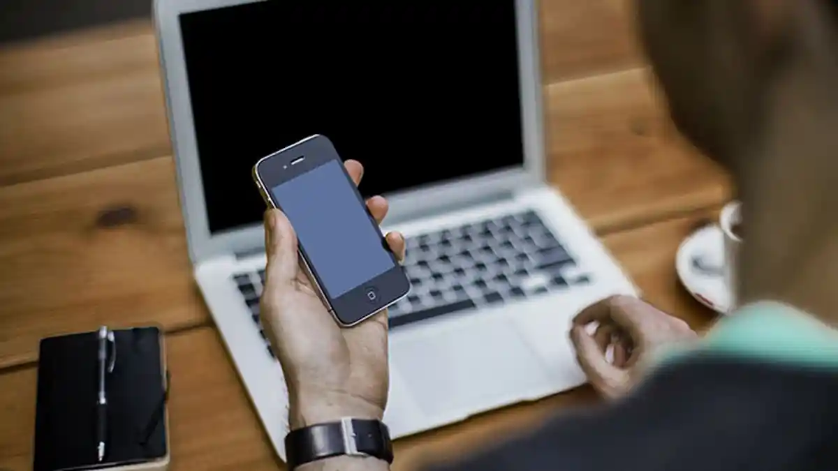 Waduh, Hacker Ini Malah Diganjar Uang Miliaran setelah Berhasil Temukan Celah Keamanan Apple