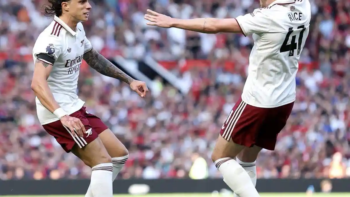 Hasil Liga Inggris - Gol Tunggal Calafiori Buat Arsenal Bungkam Man United di Old Trafford