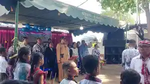 HARI-GURU-DI-PENGUNGSIAN.jpg