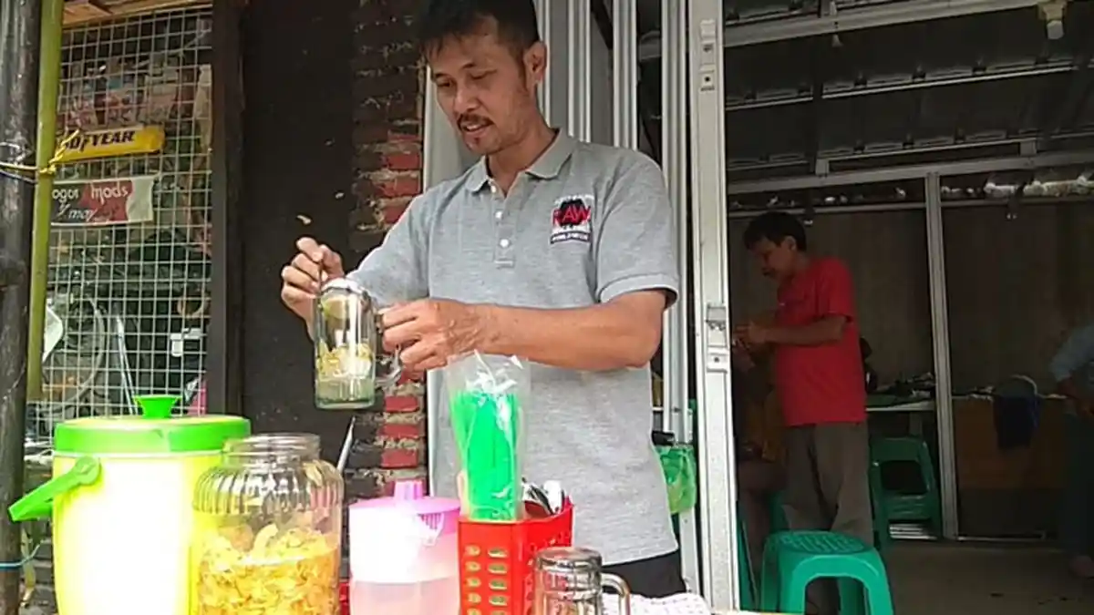 Sudah Ada Sejak Tahun 1960, Es Pala Rosita Dirasa Asing oleh Generasi Milenial