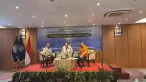 Dirjen-Imigrasi-Sumatera-Utara-mengukuhkan-Forum-Komunikasi.jpg