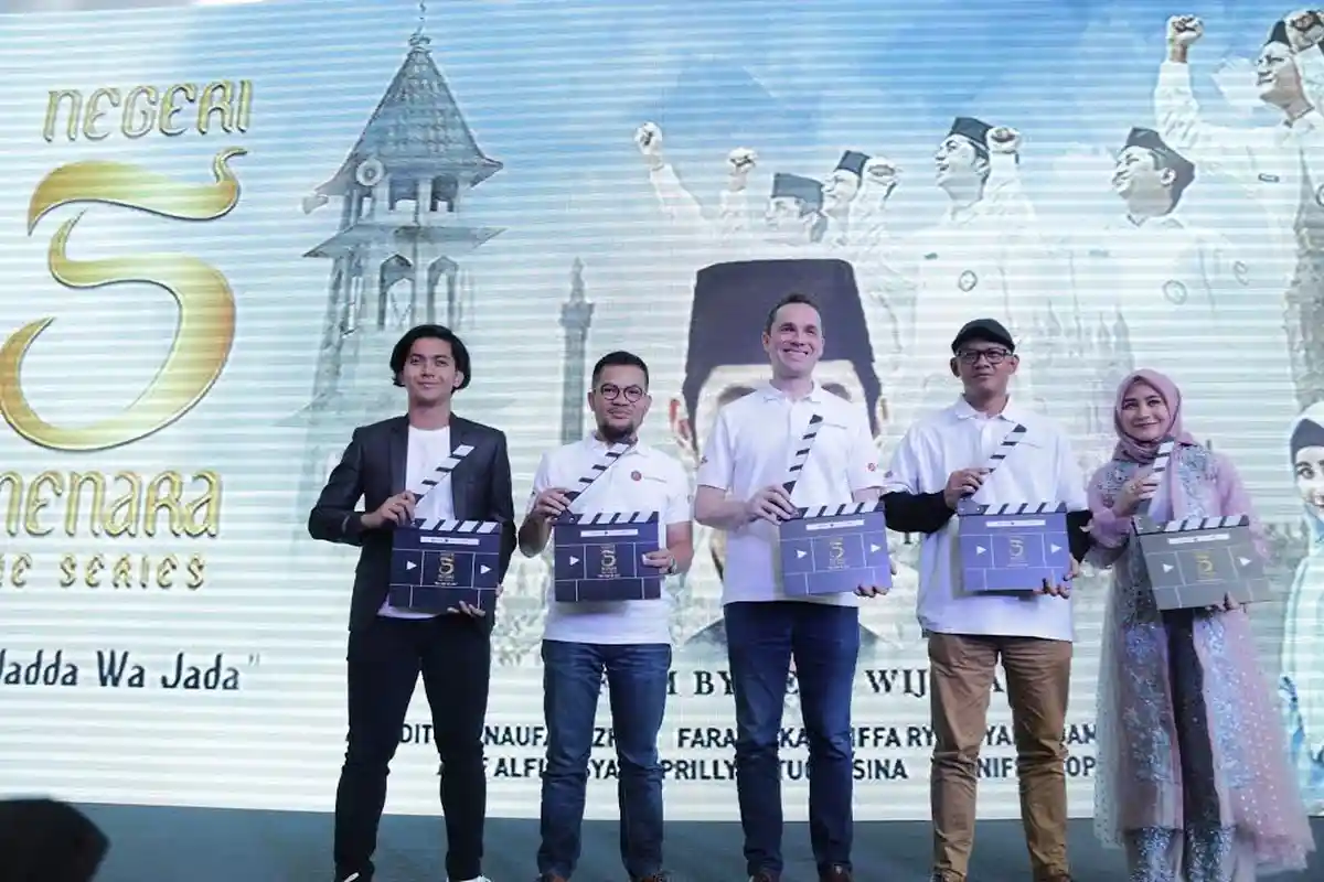 Sambut Ramadhan, MAXstream, Melon dan E-Motion Luncurkan Serial “Negeri 5 Menara”