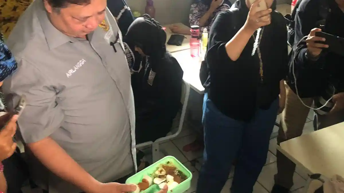 Dana Pendidikan BOS Bakal Dialihkan untuk Program Makan Siang Gratis, Komisi X DPR Langsung Tolak