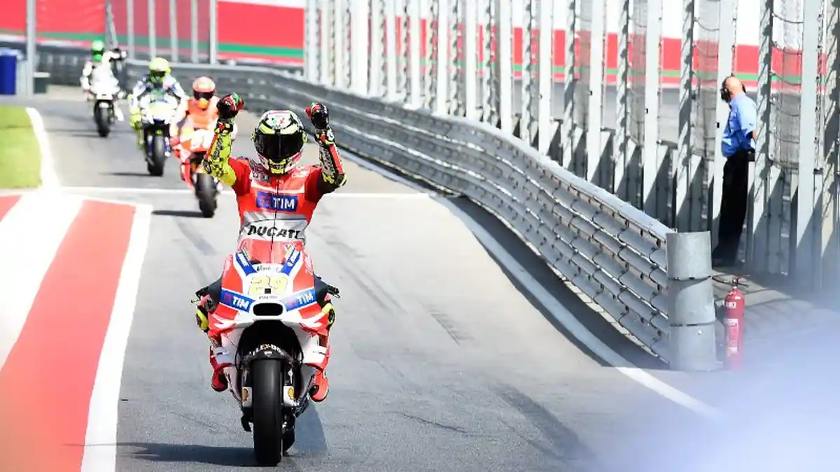 Duo Ducati Jawara GP Austria Lorenzo dan Rossi Finish Posisi 3 dan Posisi 4