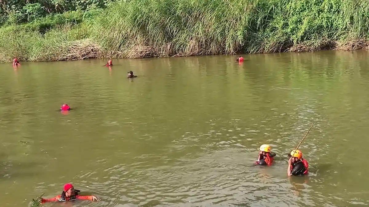 Gadis Belia Sukoharjo Tenggelam di Bengawan Solo, Terpeleset saat Berlari ke Jembatan Tangkisan