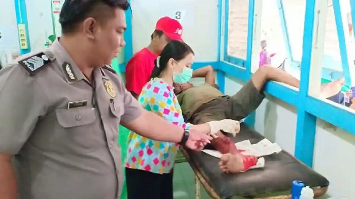 2 Sepeda Motor Terlibat Laka Lantas di Tayan Hilir, Pengendara Dilarikan ke Puskesmas