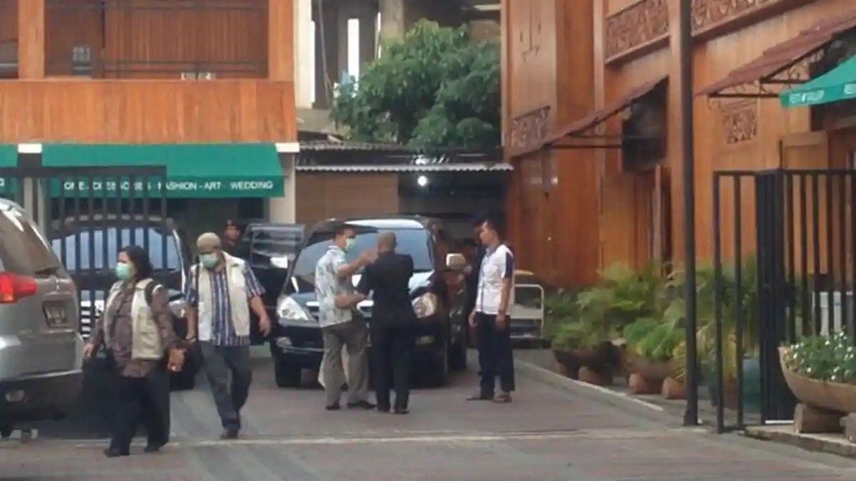 NEWS VIDEO SRIPO: KPK Geledah Rumah Pribadi Bupati Muba di Palembang