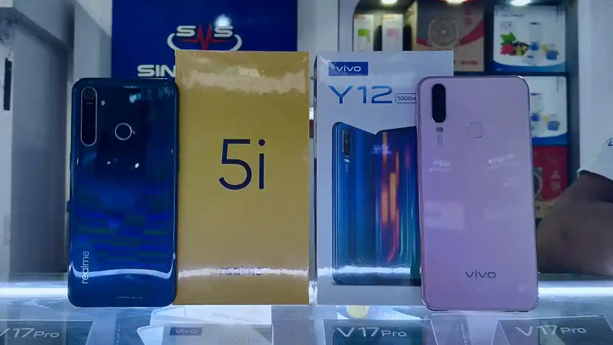 Ini Daftar Harga Terbaru Ponsel Triple Kamera Kisaran Rp 2 Jutaan Lengkap