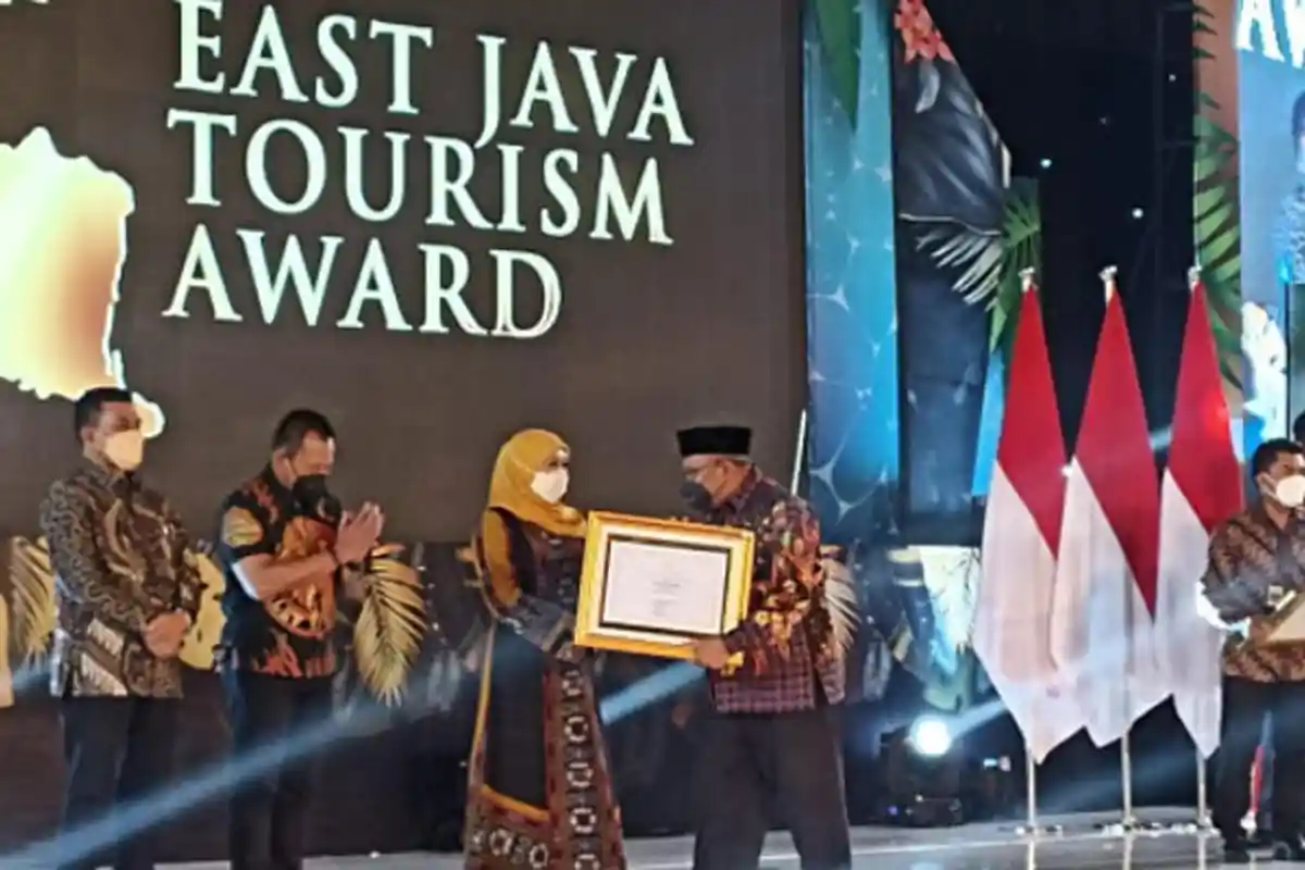 Heritage Gresik Kota Tua Raih Juara 2 Katagori Daya Tarik Wisata Budaya East Java Tourism Award 2021