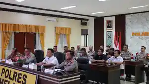 zoom-denganwakapolri.jpg