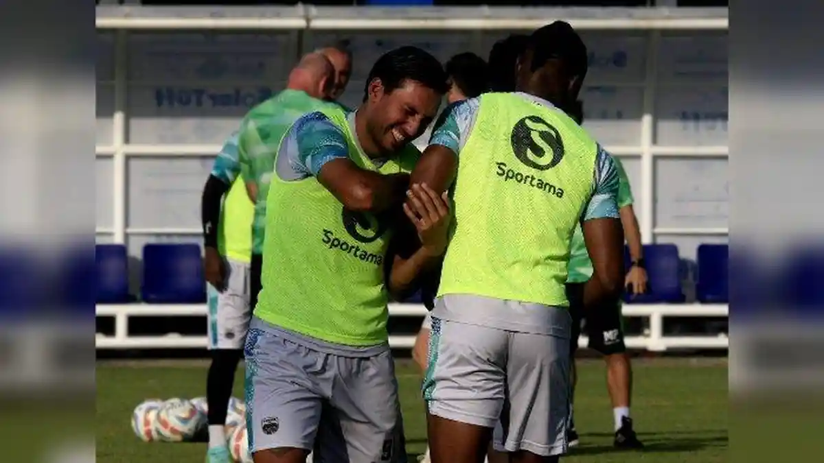 Bursa Transfer Persib Bandung, Empat Pemain Akan Pergi, Satu Kiper, Dua Bek, Satu Pemain Depan