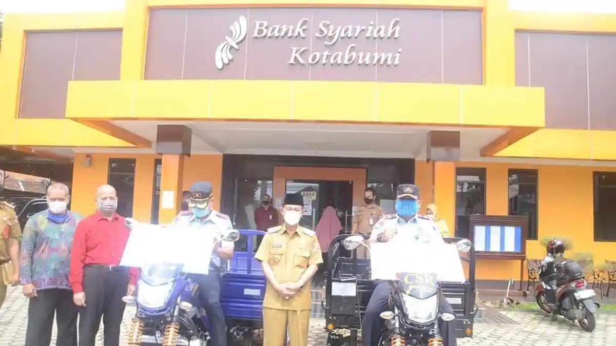 BPRS Kotabumi Hibahkan Bentor ke Lapas dan Rutan