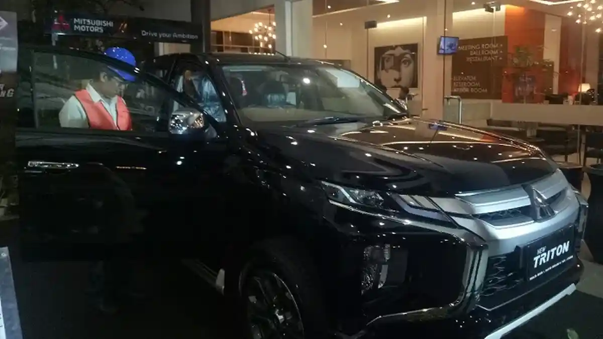New Triton Hadir di Banjarmasin, Target Penjualan 40 Unit Perbulan